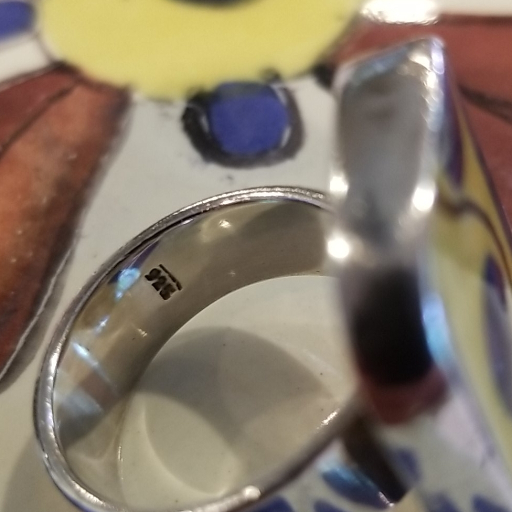 RING - Picture 4 of 5